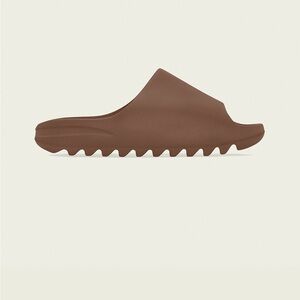 YEEZY SLIDES U.S. MENS 7.5 / FITS U.S. WOMEN SIZE 8.5